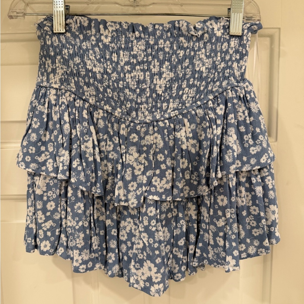 Altar’d State Blue and White Tiered Floral Ruffled Skirt